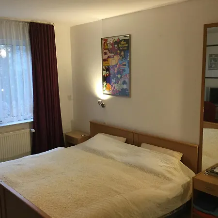 Shizuku Mainstrasse Hotel *