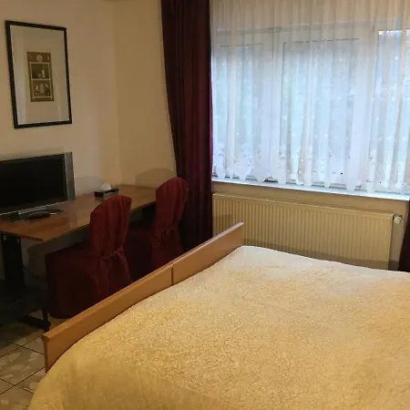 Shizuku Mainstrasse Hotel Eschborn